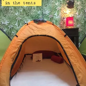 Hotel La Gaceta Camping, Antigua