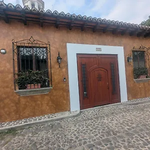 Bed & Breakfast Casa Elena, Antigua